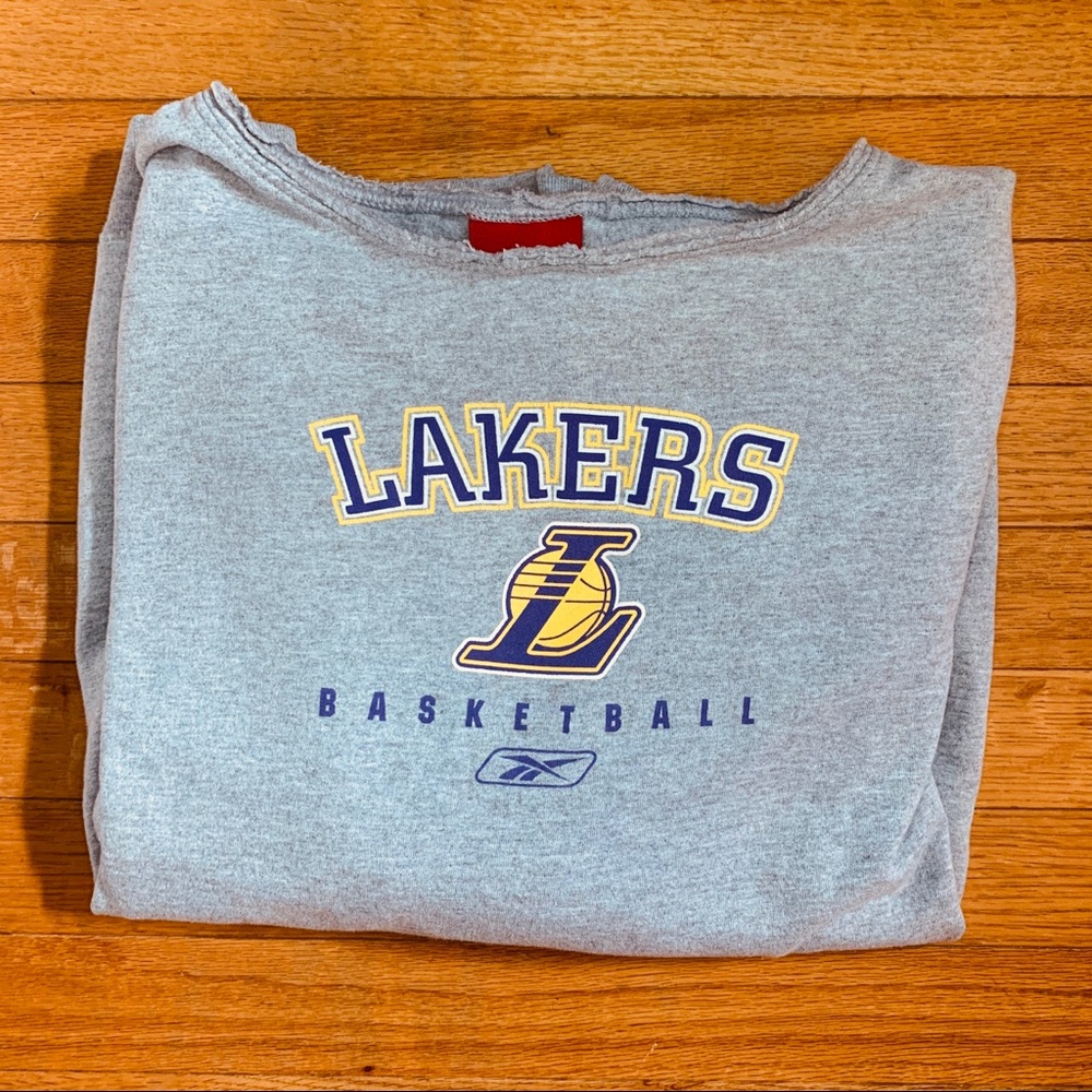 Vtg Reebok Lakers basketball crewneck sweater